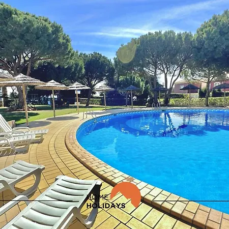 #274 Pedra Dos Bicos T By Holidays *