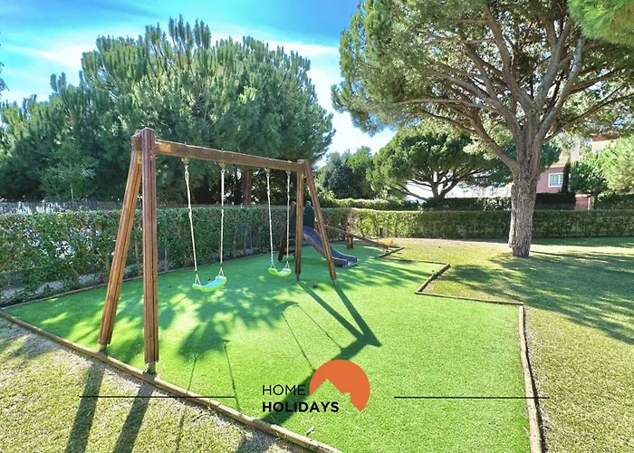 #274 T3 Bicos T By Holidays *